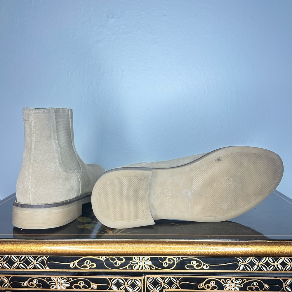 Zara Beige Suede Men's Boots - Picture 5 of 5